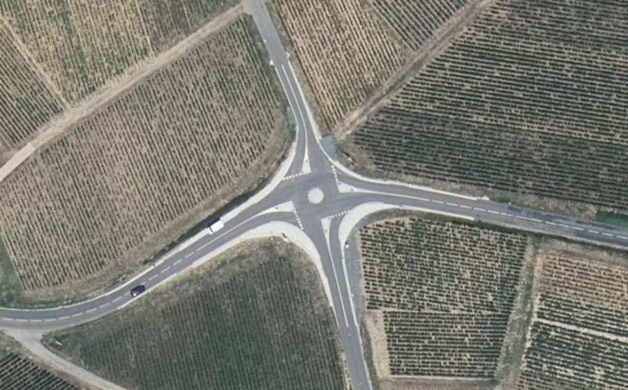 Vue aérienne du Mini-giratoire n°18033297