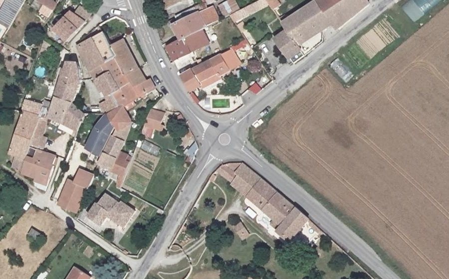 Vue aérienne du Mini-giratoire n°20763149