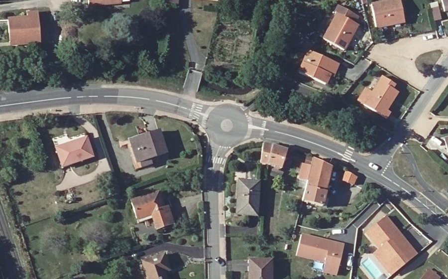 Vue aérienne du Mini-giratoire n°25392872