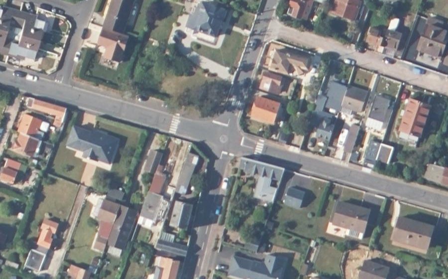 Vue aérienne du Mini-giratoire n°26351537
