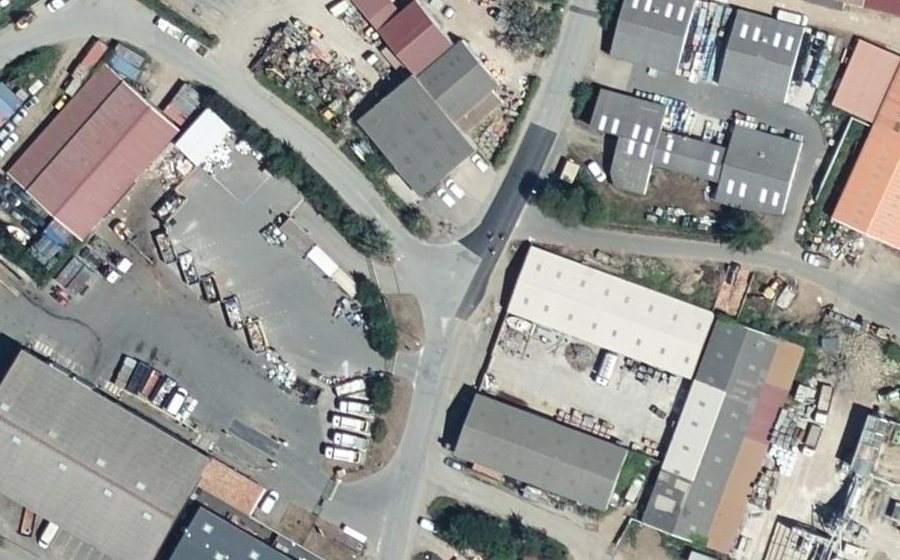 Vue aérienne du Mini-giratoire n°26690173