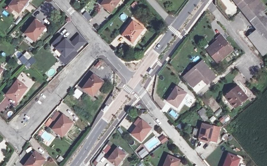 Vue aérienne du Mini-giratoire n°30558224