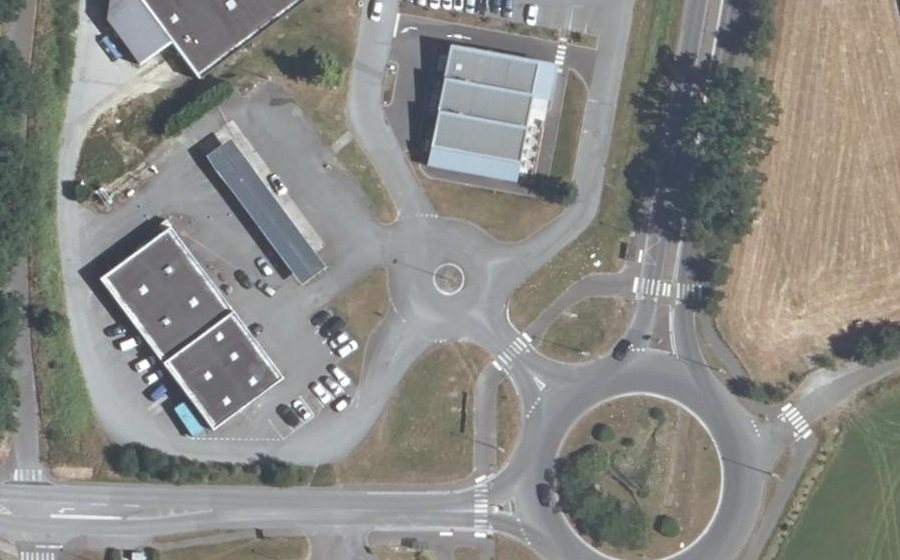 Vue aérienne du Mini-giratoire n°32594754
