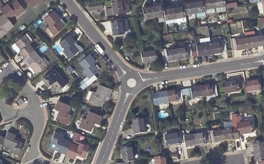 Vue aérienne du Mini-giratoire n°32625041