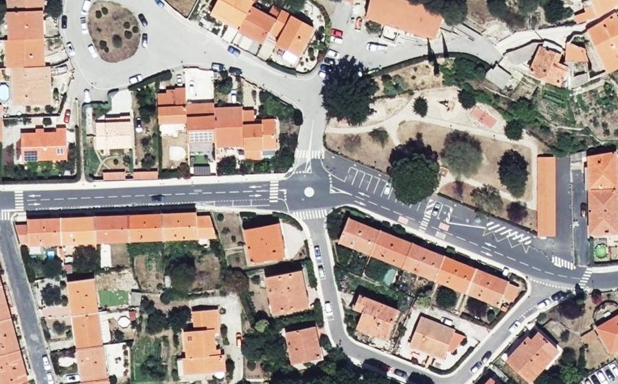 Vue aérienne du Mini-giratoire n°36143589