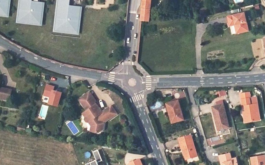 Vue aérienne du Mini-giratoire n°36633568