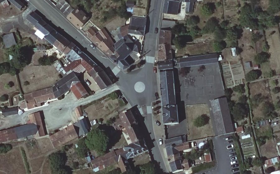 Vue aérienne du Mini-giratoire n°38926193