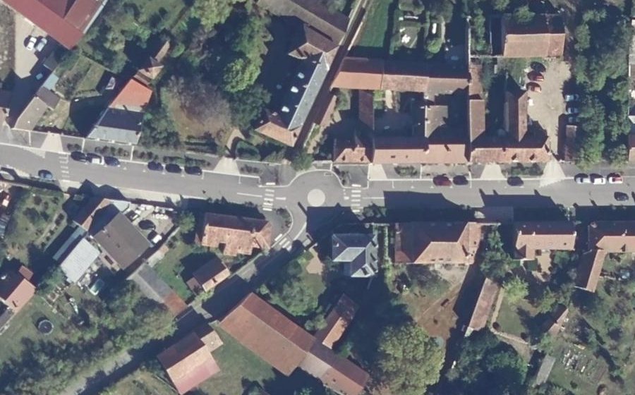 Vue aérienne du Mini-giratoire n°69025610