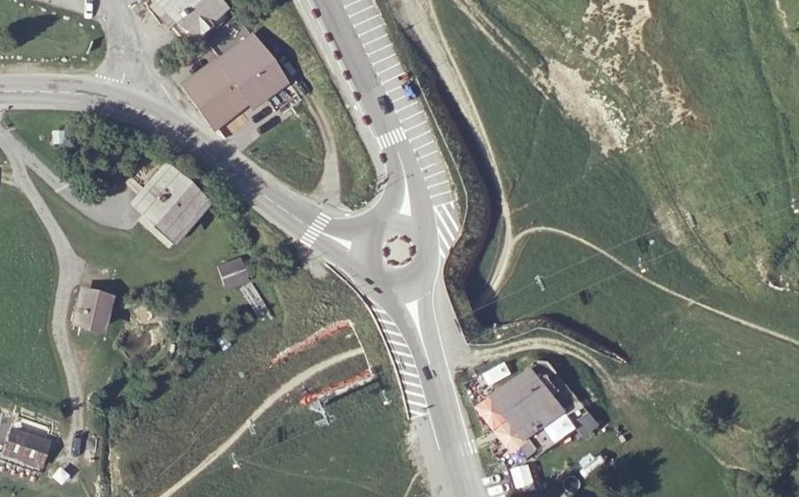 Vue aérienne du Mini-giratoire n°80070206