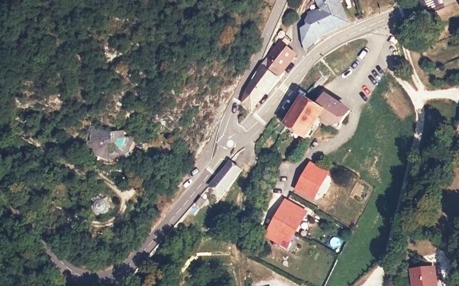Vue aérienne du Mini-giratoire n°81712985