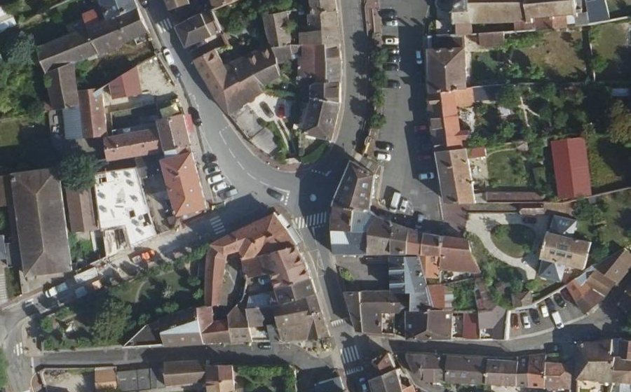 Vue aérienne du Mini-giratoire n°82620669