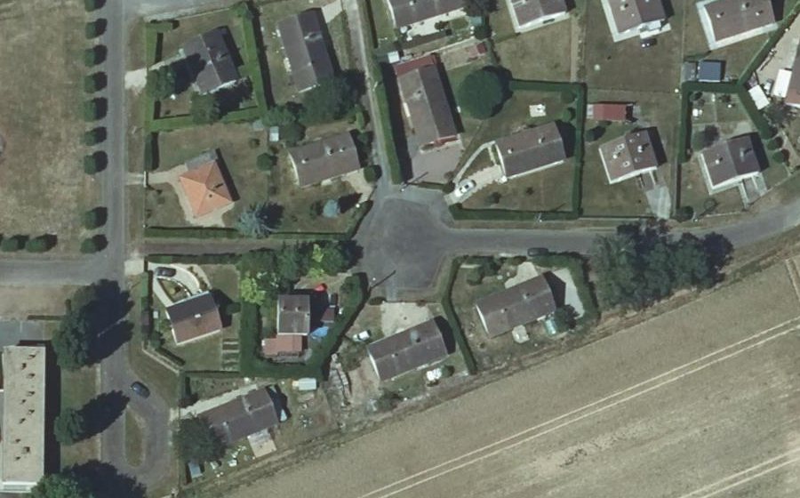 Vue aérienne du Rond-point anonyme n°100087497