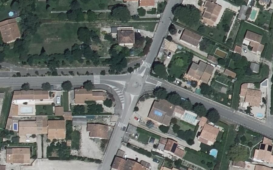Vue aérienne du Mini-giratoire n°97563667