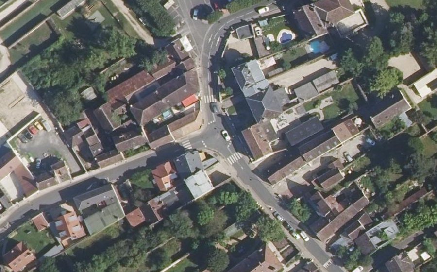 Vue aérienne du Mini-giratoire n°109943685