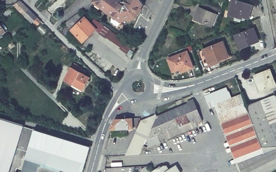 Vue aérienne du Rond-point anonyme n°100113868