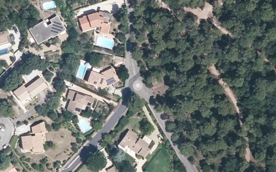 Vue aérienne du Mini-giratoire n°123544569