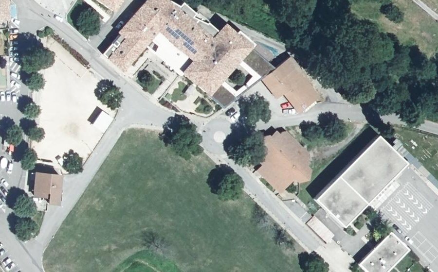 Vue aérienne du Mini-giratoire n°126551725