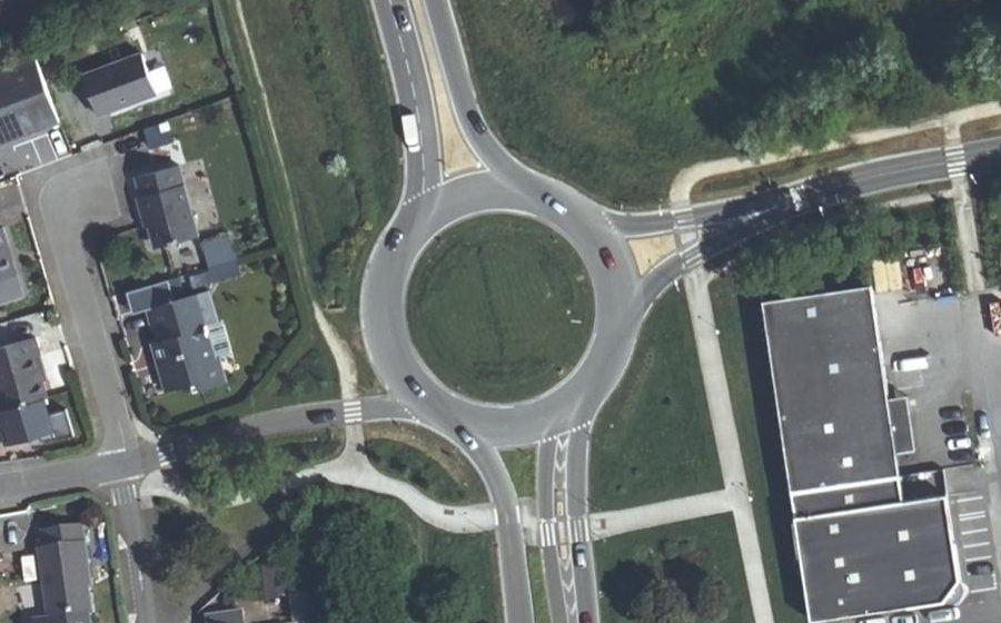 Vue aérienne du Rond-point anonyme n°1001477466