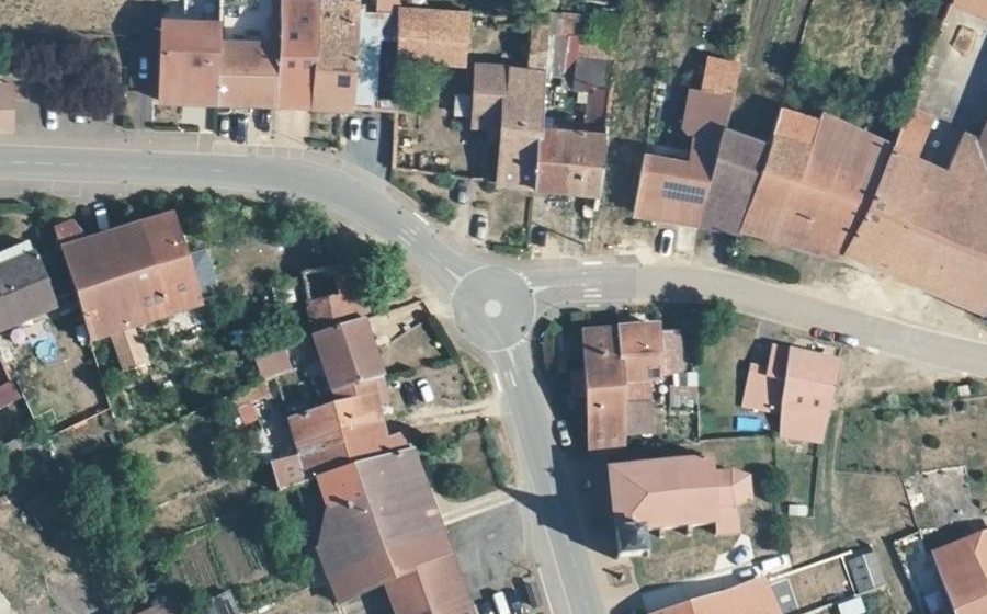 Vue aérienne du Mini-giratoire n°149323288