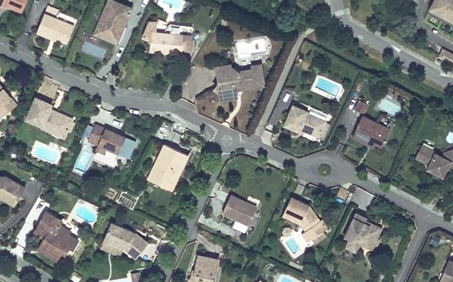 Vue aérienne du Mini-giratoire n°158570974