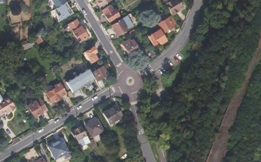 Vue aérienne du Mini-giratoire n°205442343