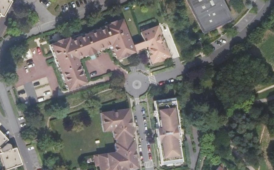 Vue aérienne du Mini-giratoire n°205491936