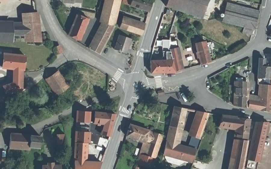 Vue aérienne du Mini-giratoire n°207609425