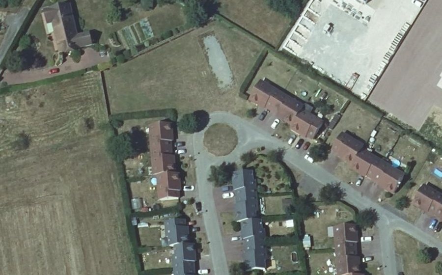 Vue aérienne du Rond-point anonyme n°100221130