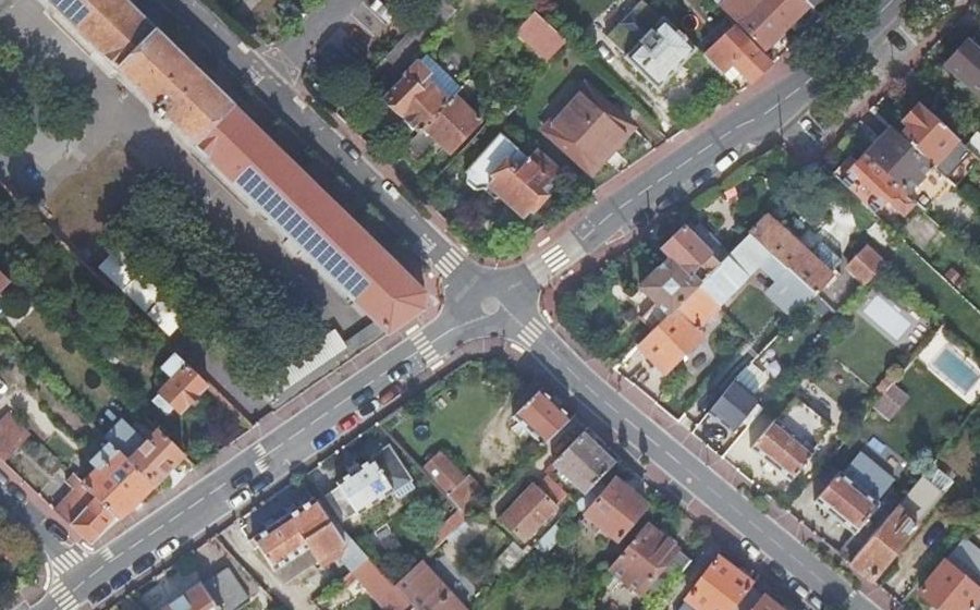 Vue aérienne du Mini-giratoire n°229194733
