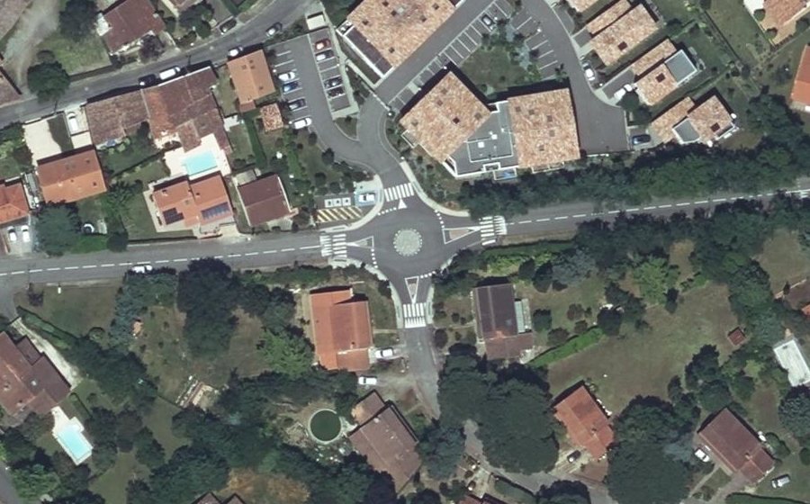 Vue aérienne du Mini-giratoire n°232017417