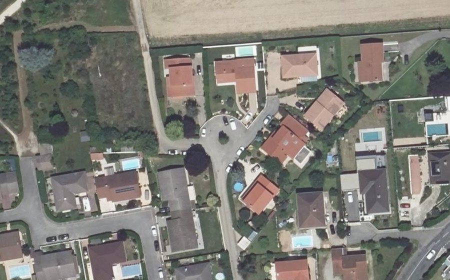 Vue aérienne du Mini-giratoire n°245077138