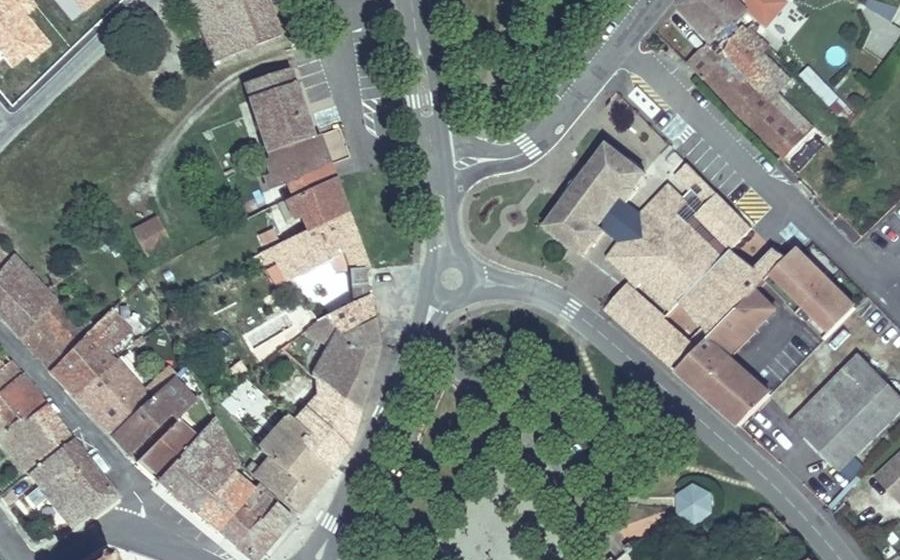 Vue aérienne du Mini-giratoire n°246648777