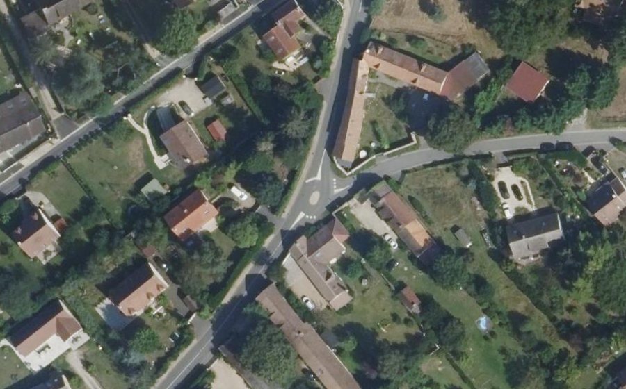 Vue aérienne du Mini-giratoire n°246669143