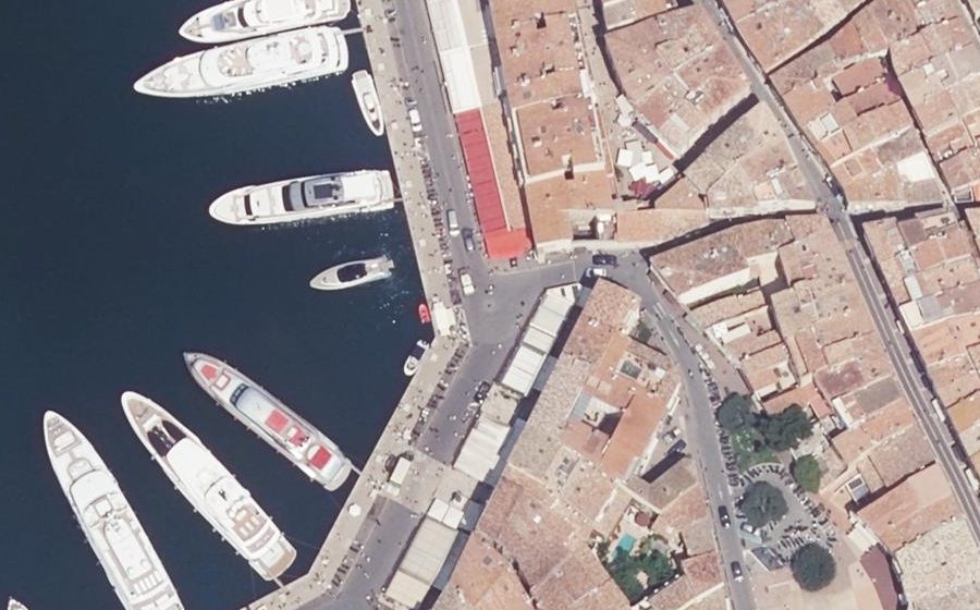 Vue aérienne du Mini-giratoire n°246841121