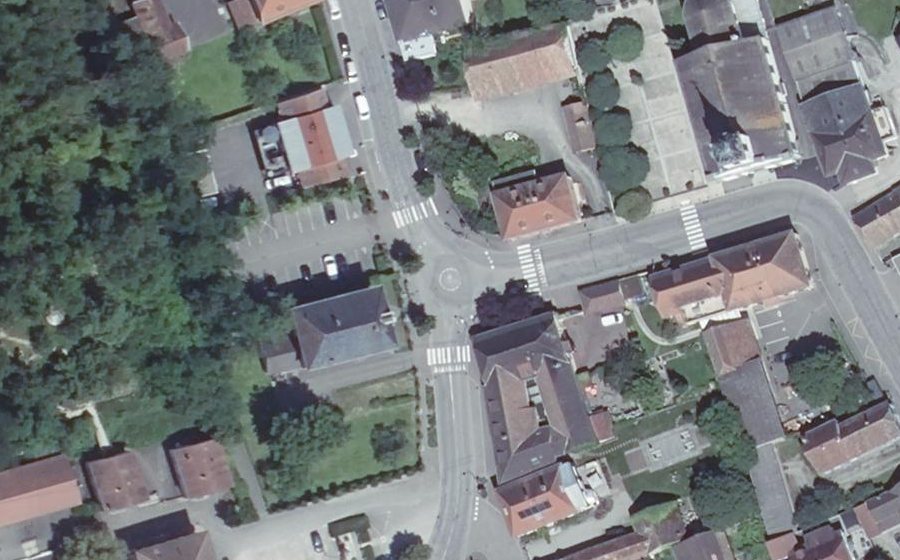Vue aérienne du Mini-giratoire n°247202728