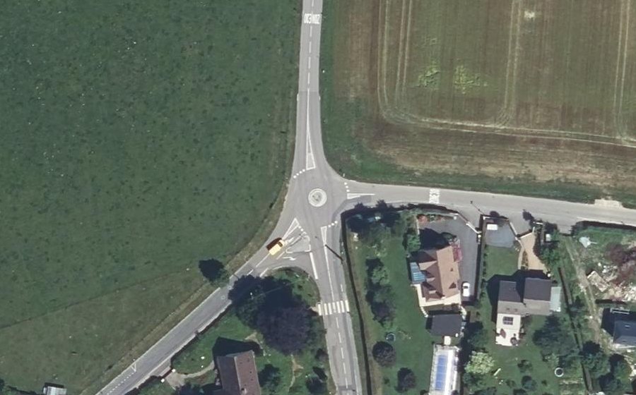 Vue aérienne du Mini-giratoire n°249120930