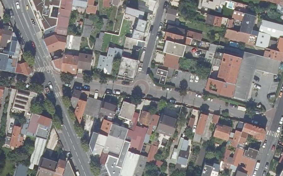 Vue aérienne du Mini-giratoire n°252256194