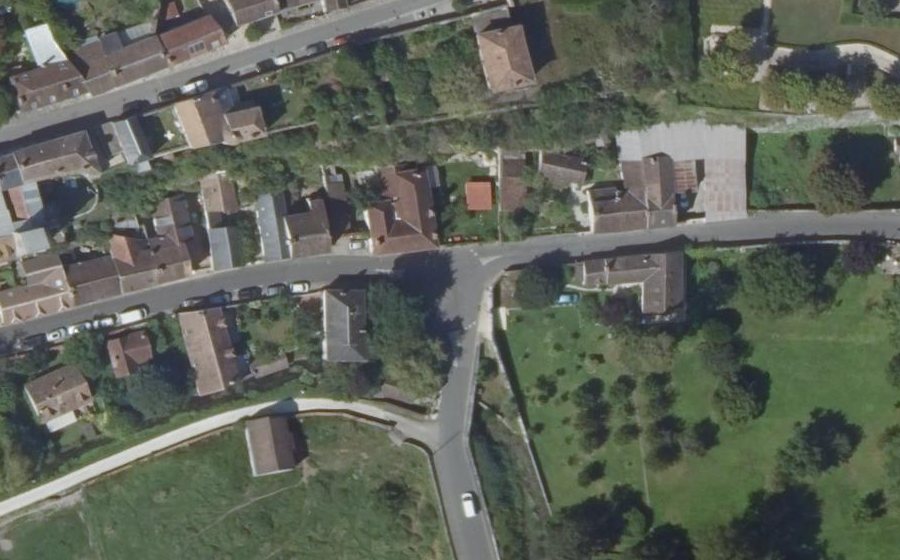Vue aérienne du Mini-giratoire n°252697245