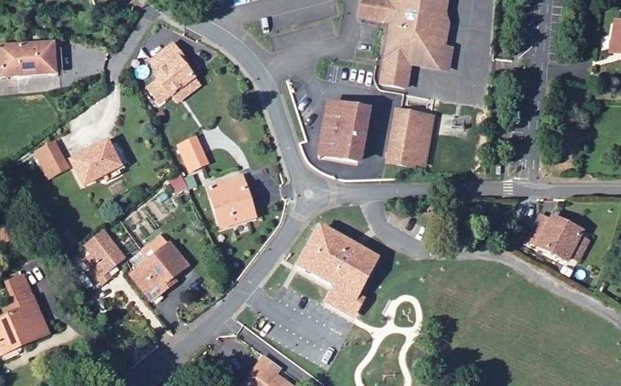 Vue aérienne du Mini-giratoire n°255248337
