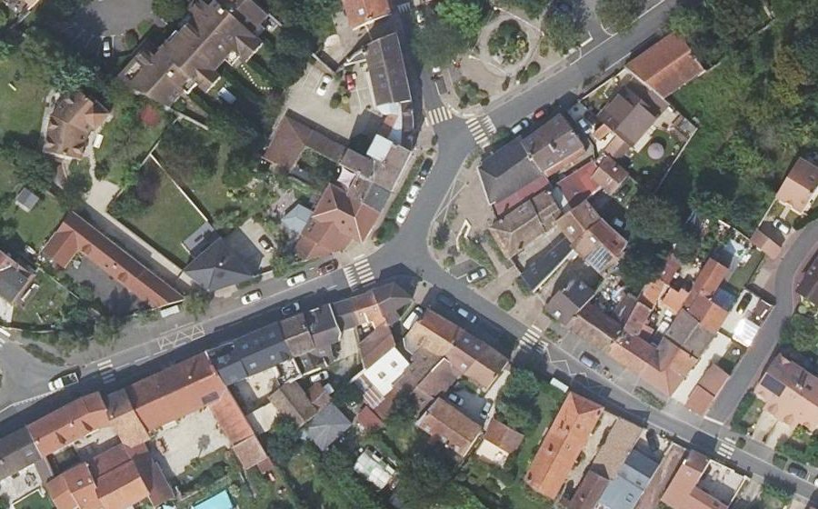 Vue aérienne du Mini-giratoire n°255419806