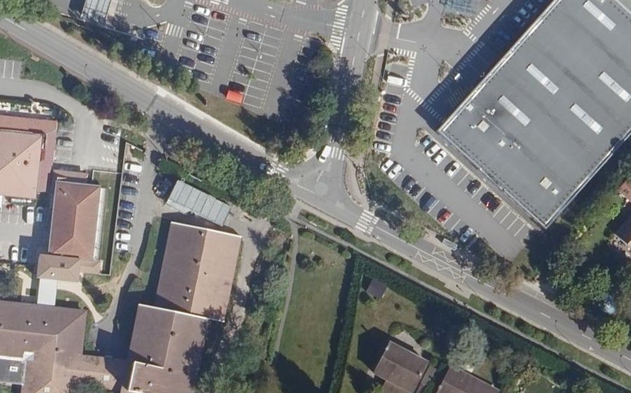 Vue aérienne du Mini-giratoire n°257577473