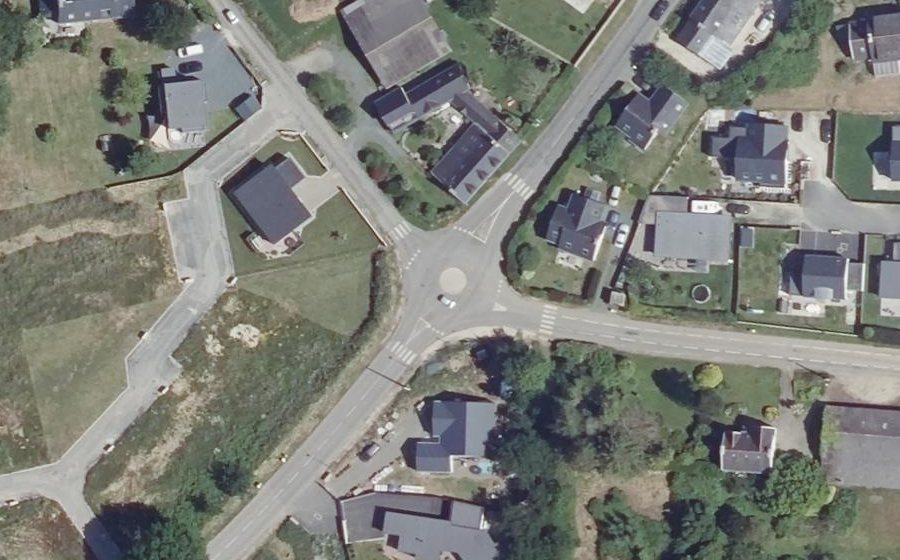 Vue aérienne du Mini-giratoire n°260131474