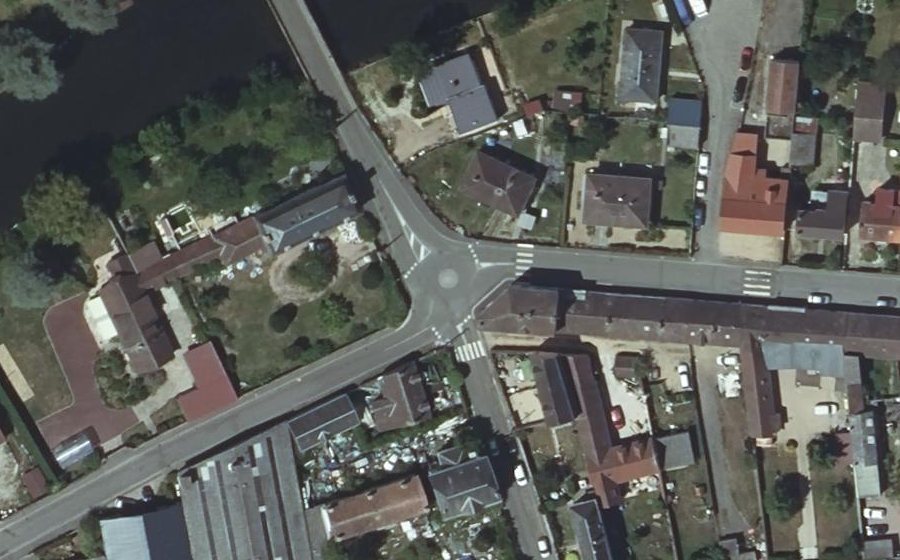 Vue aérienne du Mini-giratoire n°262180207