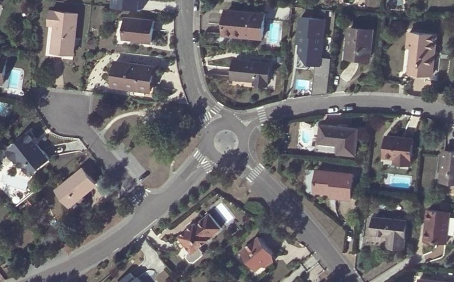 Vue aérienne du Mini-giratoire n°262624060