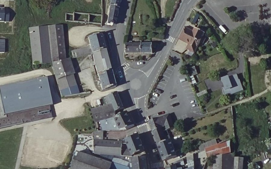 Vue aérienne du Mini-giratoire n°263030960