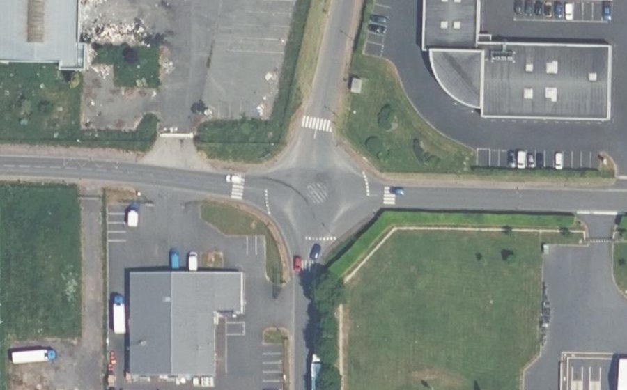 Vue aérienne du Mini-giratoire n°264034347