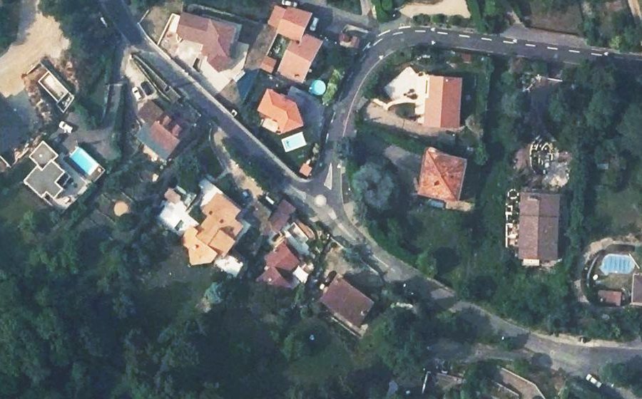 Vue aérienne du Mini-giratoire n°265664919