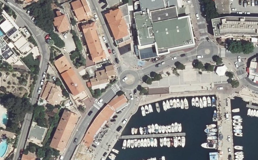 Vue aérienne du Mini-giratoire n°267188943