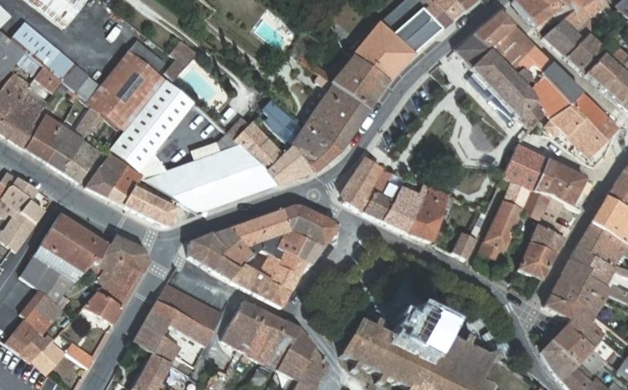 Vue aérienne du Mini-giratoire n°267592547