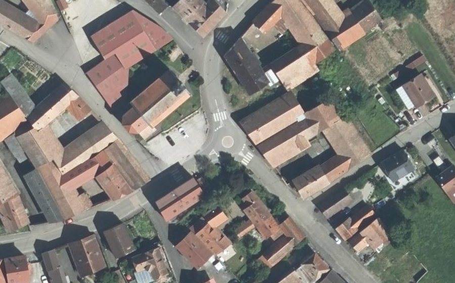 Vue aérienne du Mini-giratoire n°268572739
